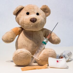 Teddybear mit einer Impfung